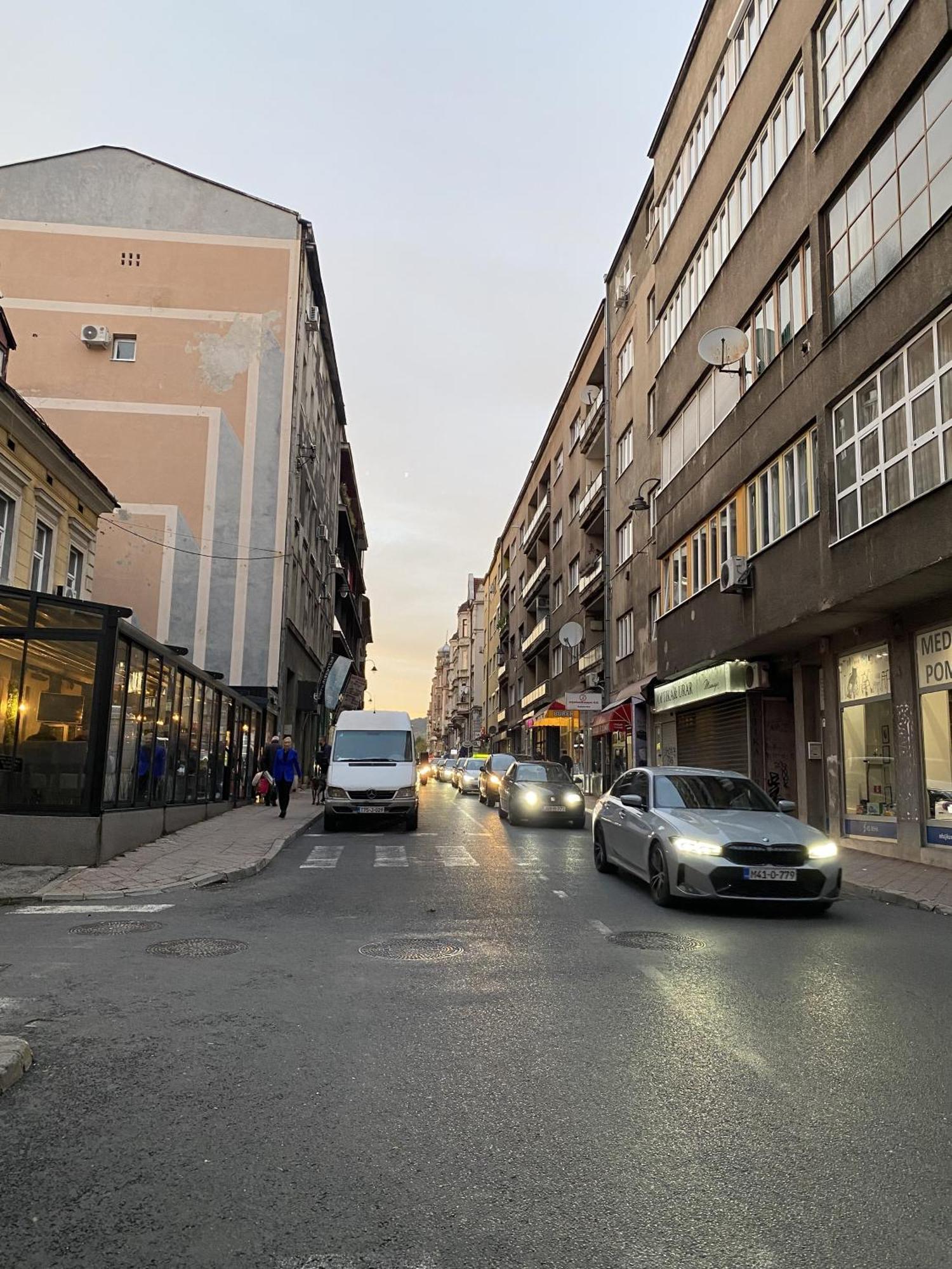 Tim Apartment Sarajevo With Private Parking Exterior photo